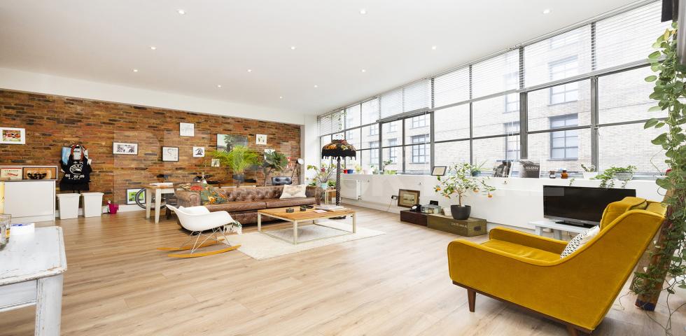 			WAREHOUSE CONVERSION IN ANGEL-OLD STREET-SHOREDITCH, 2 Bedroom, 1 bath, 1 reception Flat			 EAGLE HOUSE-EAGLE WHARF ROAD, ANGEL-OLD STREET-SHOREDITCH